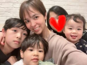 鈴木サチの子供は何人で5人目？名前と性別？年齢と学校？ハーフでピラティス？高校と若い頃？